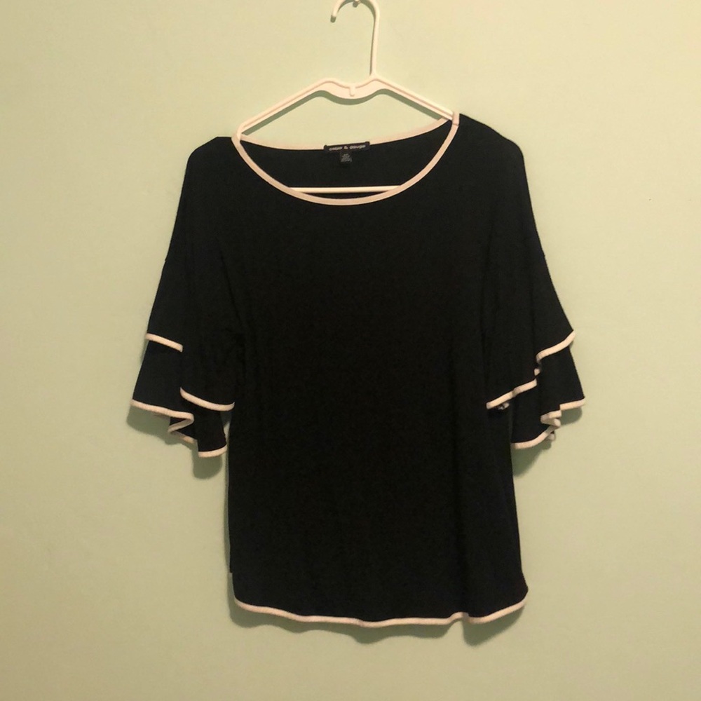 Black and white ruffled top